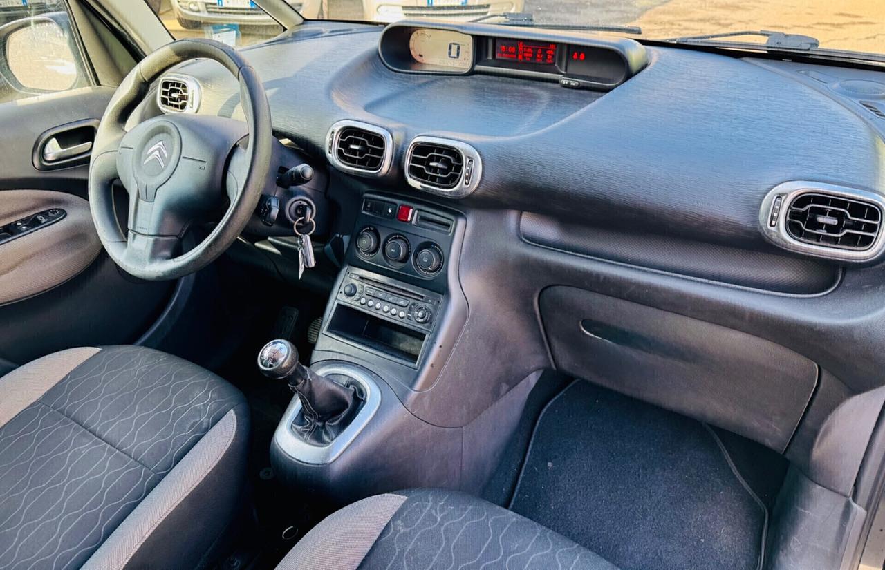 Citroen C3 Picasso 1.6 HDi 90 mila km Neopatentati