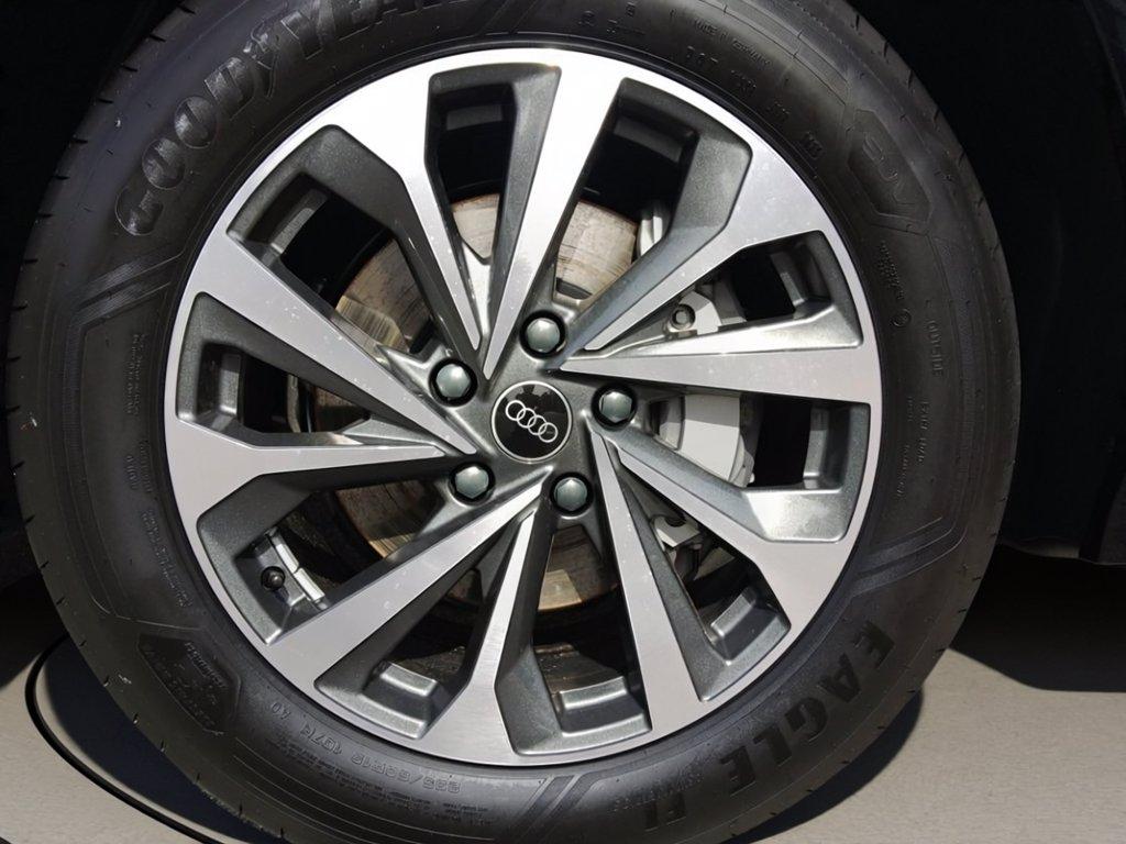 AUDI Q6 sportback e-tron business advanced 292cv del 2026
