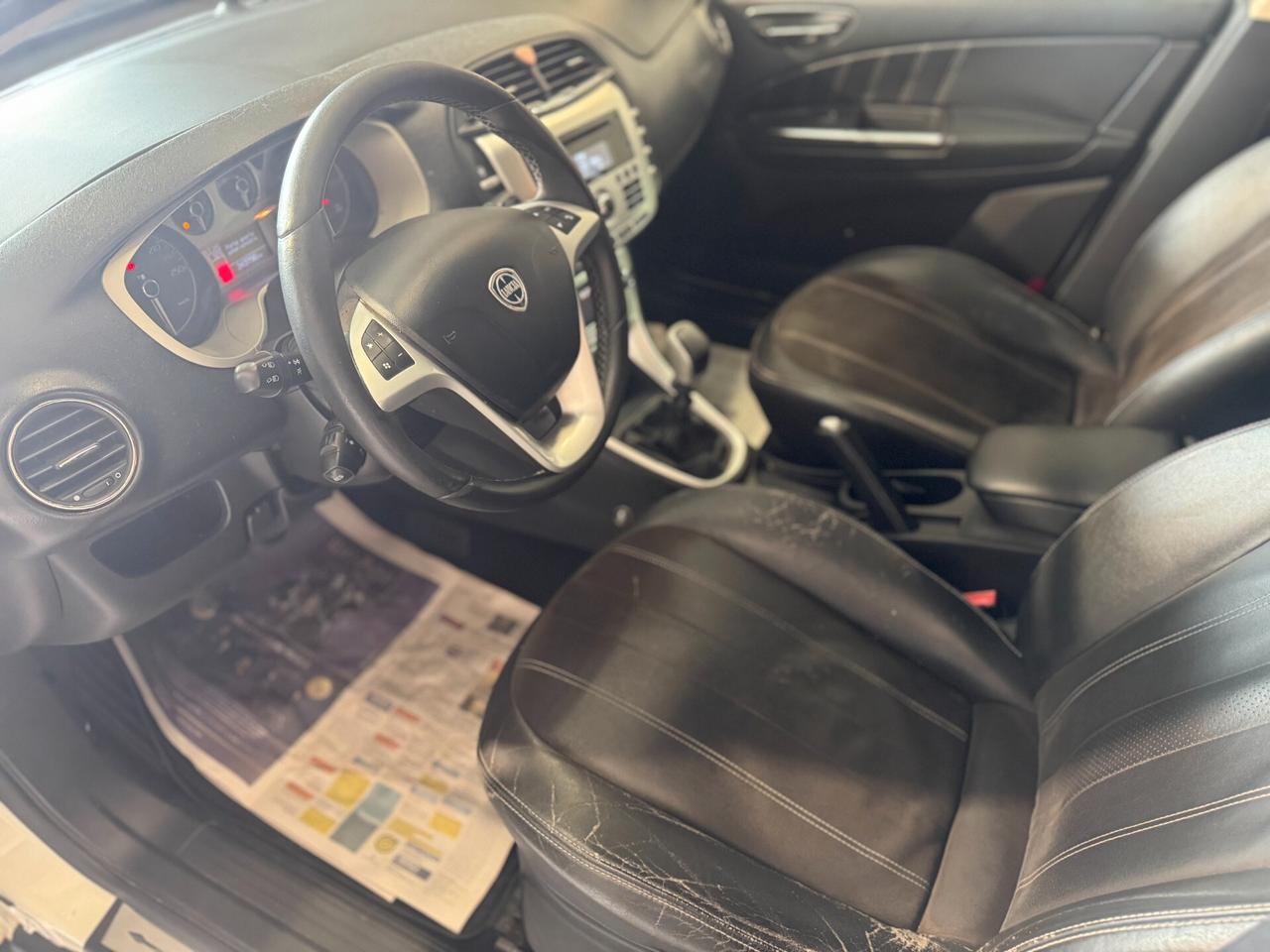 Lancia Delta 1.6 MJT DPF Gold