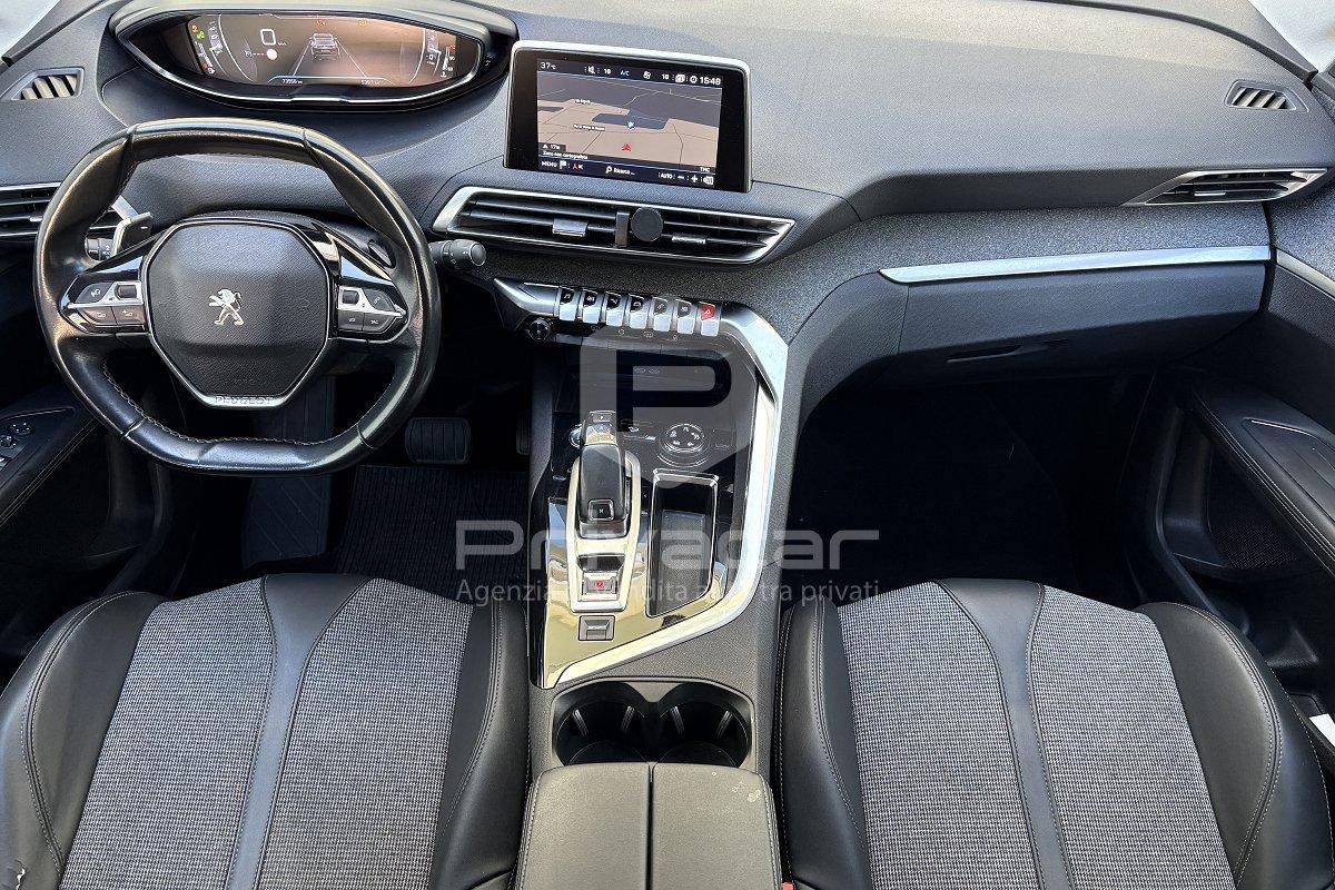 PEUGEOT 3008 BlueHDi 130 S&S EAT8 Allure