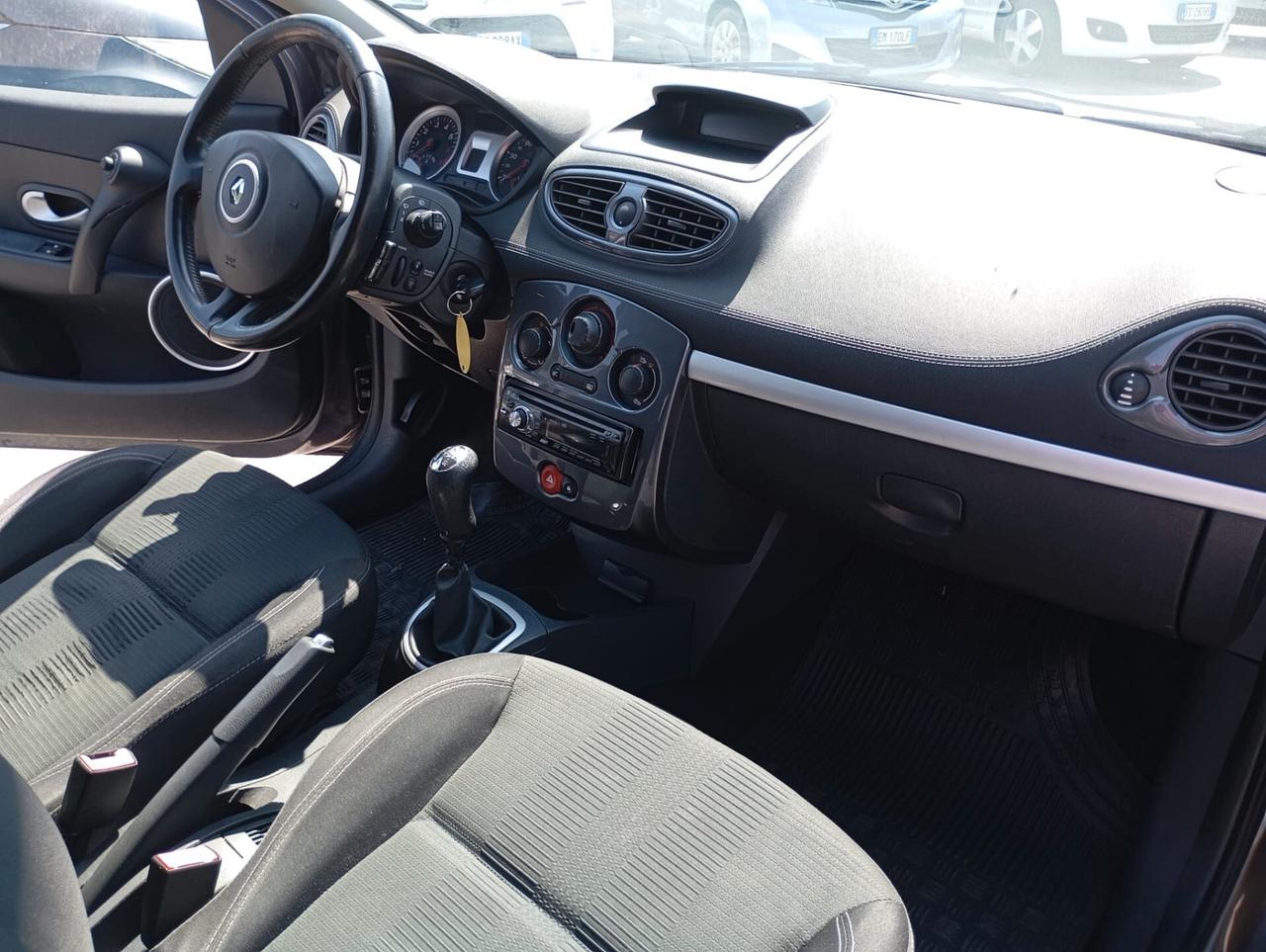 Renault Clio 1.2 16V 5 porte 20th Anniversario