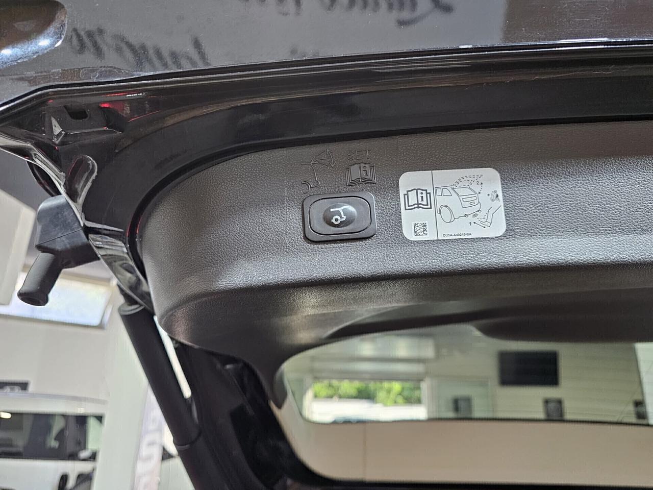 Ford Kuga Vignale 2.0 TDCI 180 CV AUTOMATICA