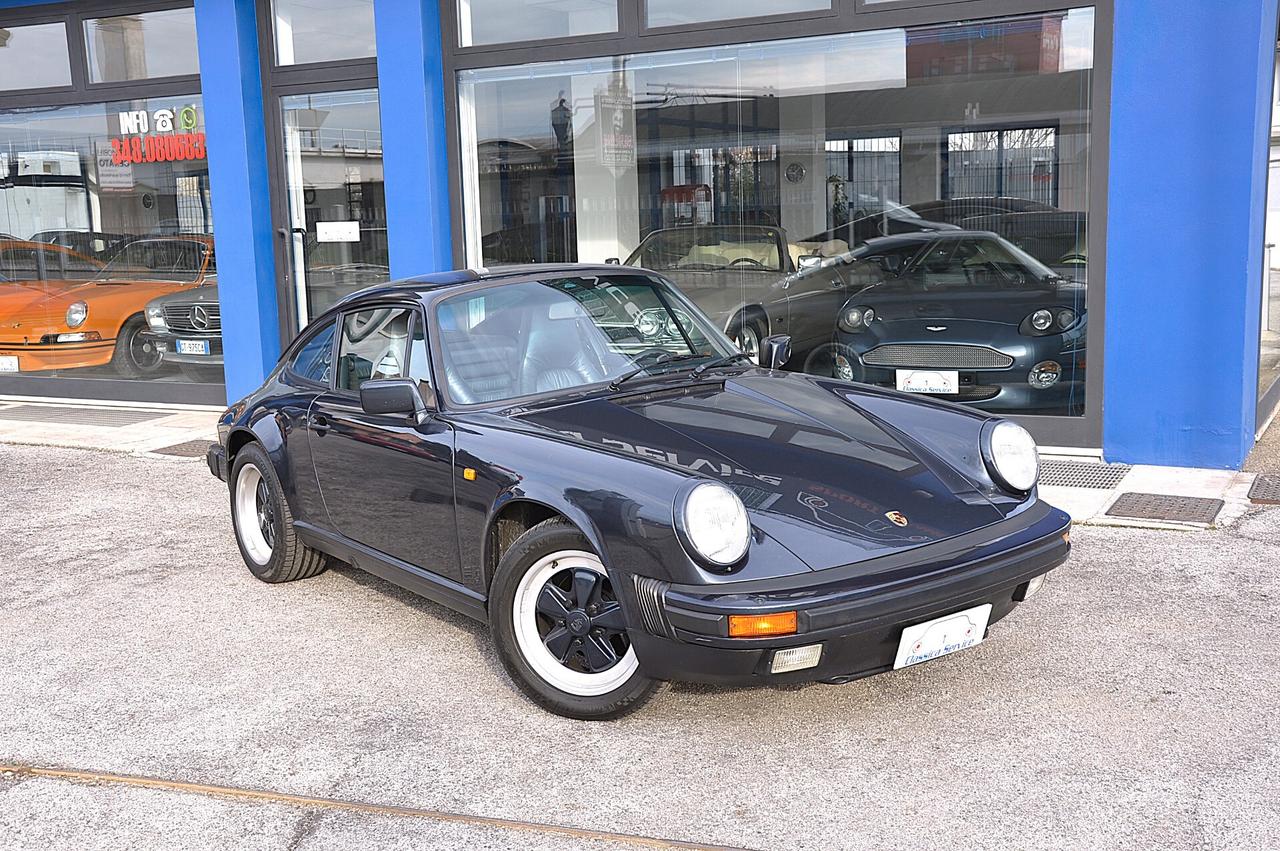 Porsche 911 Carrera 3.2 Coupé Jubiläumsmodell "25 Jahre