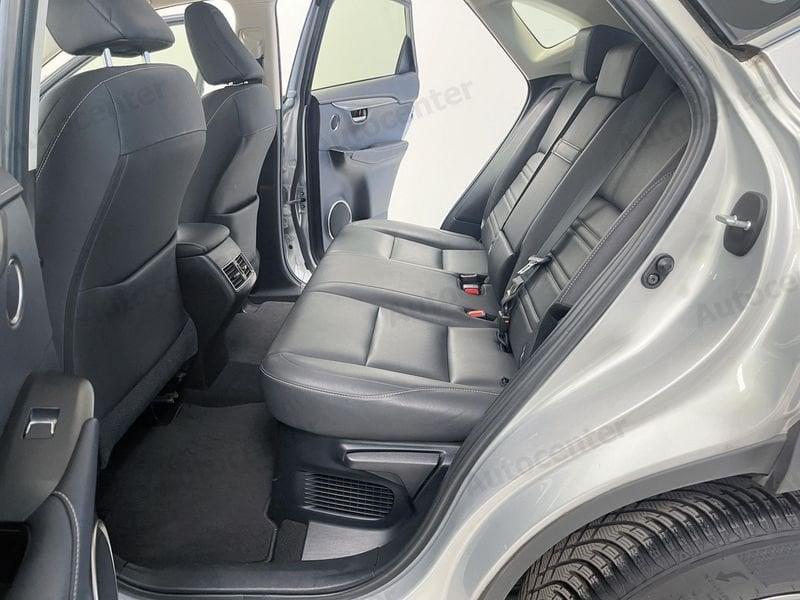 Lexus NX 300h 2.5 Executive 4wd cvt