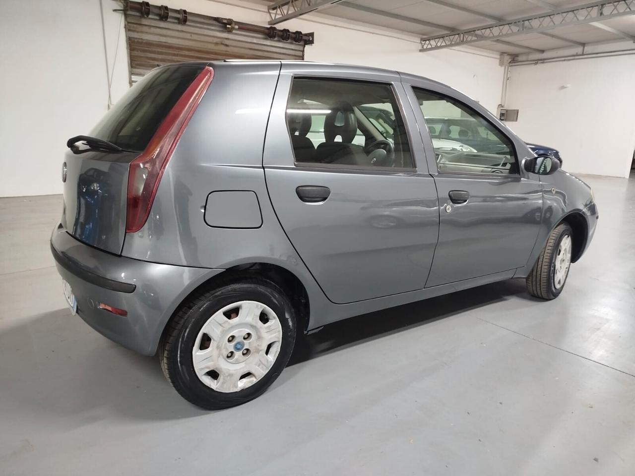 Fiat Punto 1.2i cat 5 porte GPL