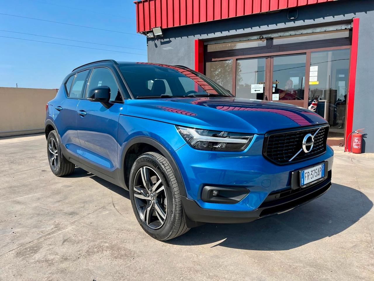 Volvo XC40 D4 AWD Geartronic R-design