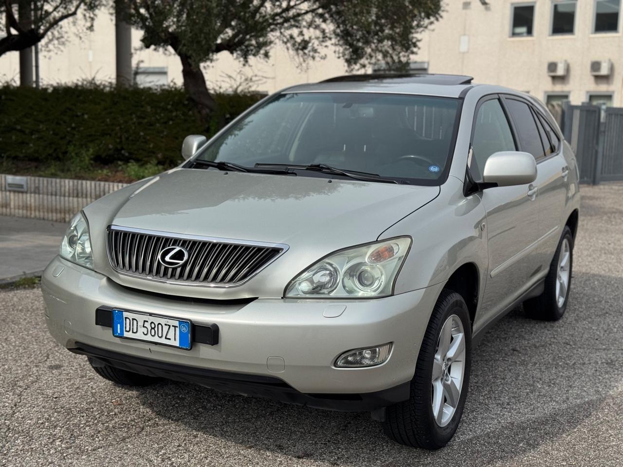 Lexus RX 350 3.5 V6 276cv Ambassador