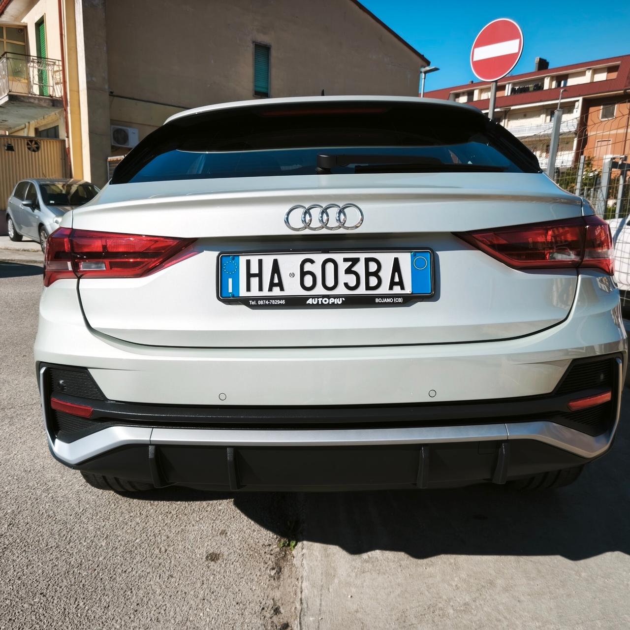 Audi Q3 35 TFSI S tronic line edition