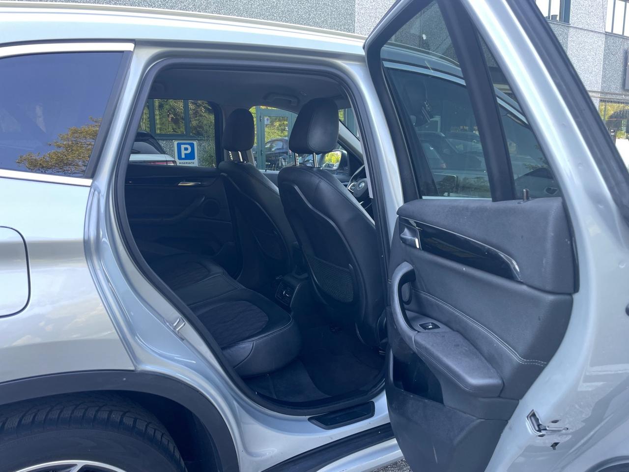 Bmw X1 XDrive20d*Automatik*Navi*Retrocamera