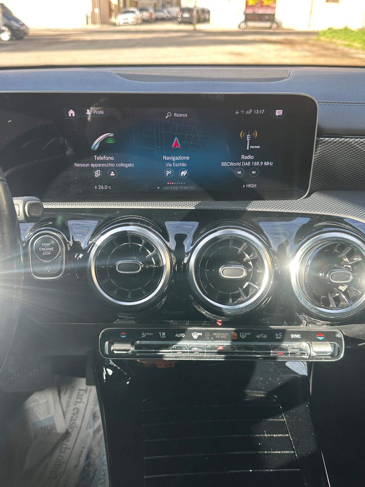 MERCEDES-BENZ CLA 200 d Automatic Shooting Brake