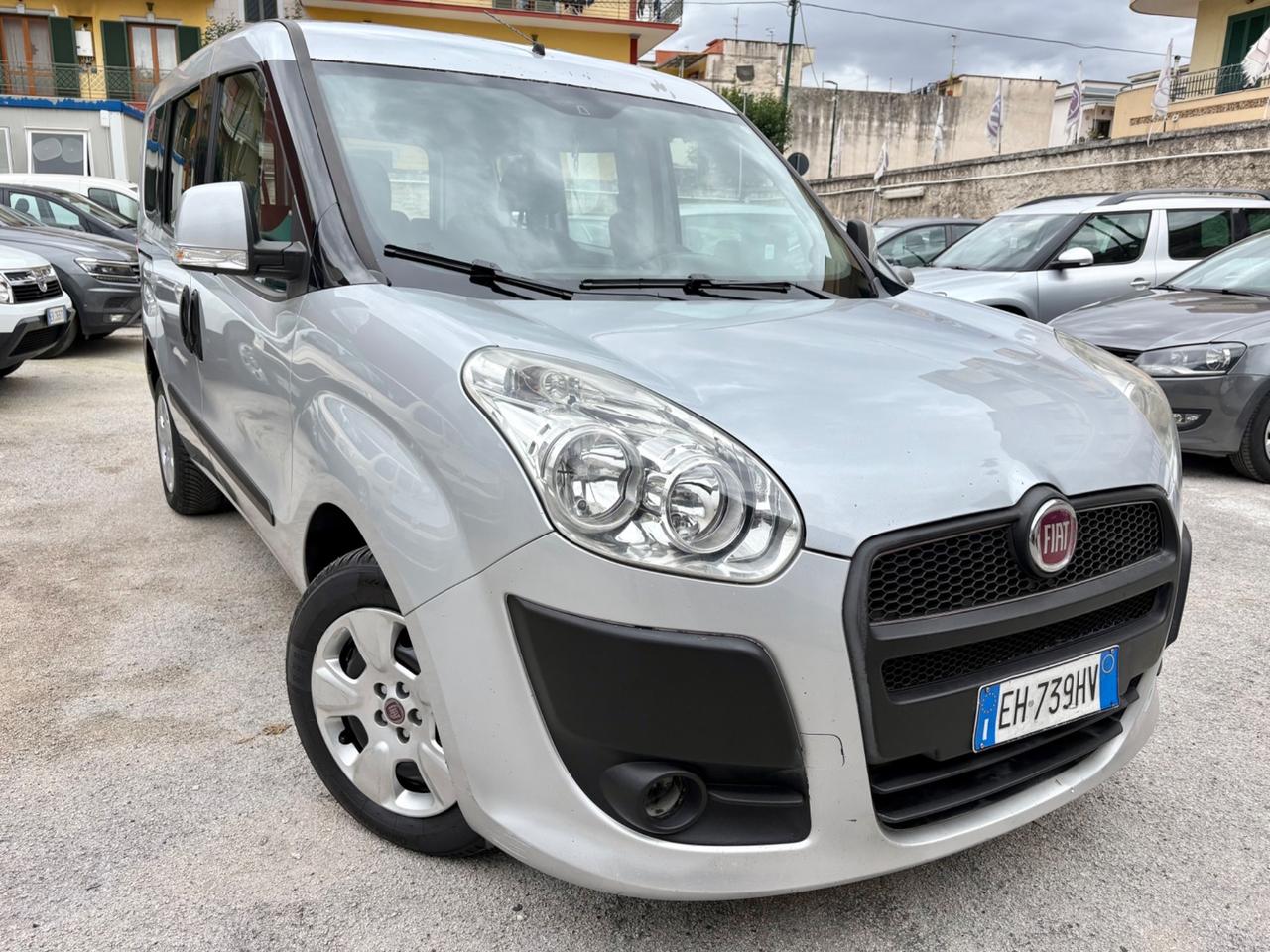 Fiat Doblò 1.6 MJT furgone con 5 posti