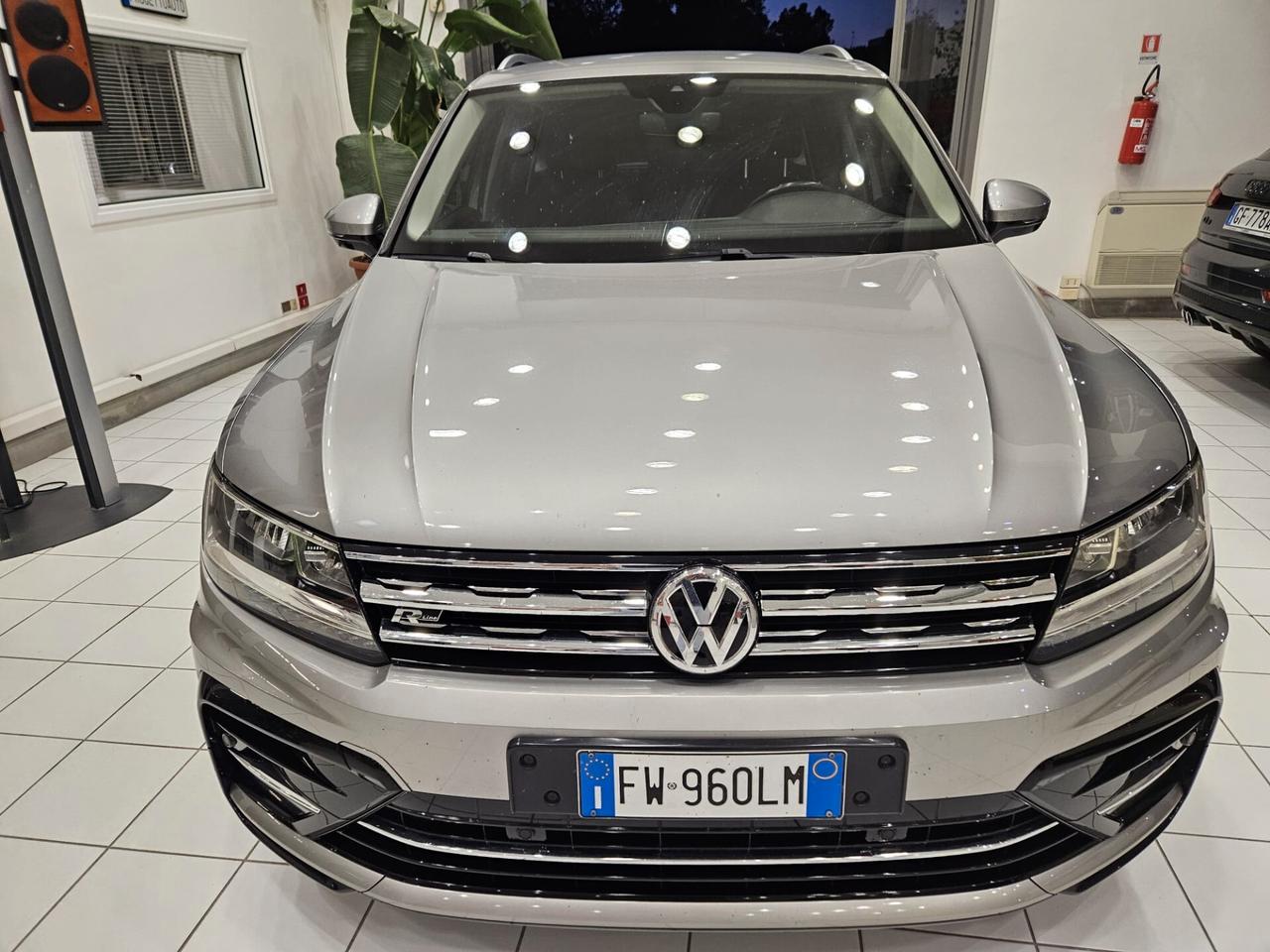 Volkswagen Tiguan 1.6 TDI R-Line