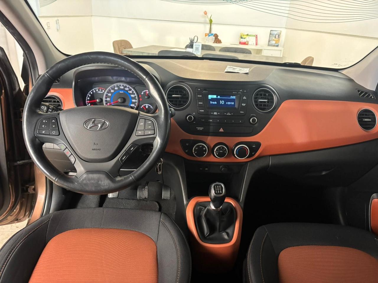 HYUNDAY i10 1.0 BENZINA 66CV