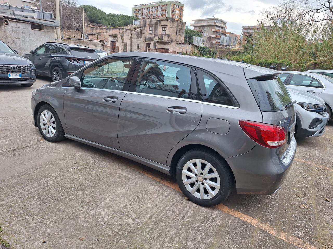 Mercedes-benz B 180 d Business