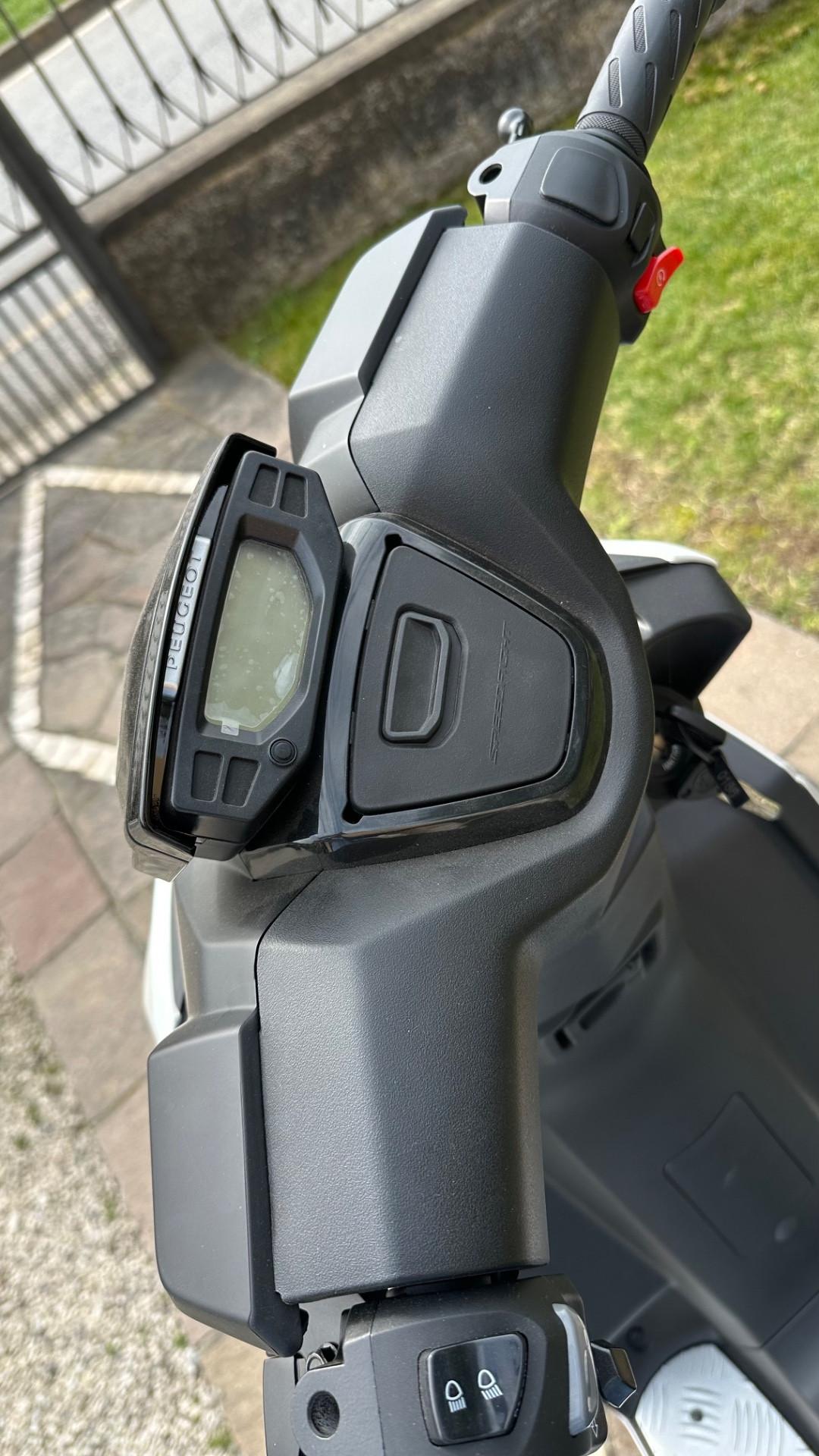 Peugeot Speedfight4 50 4 tempi km 0