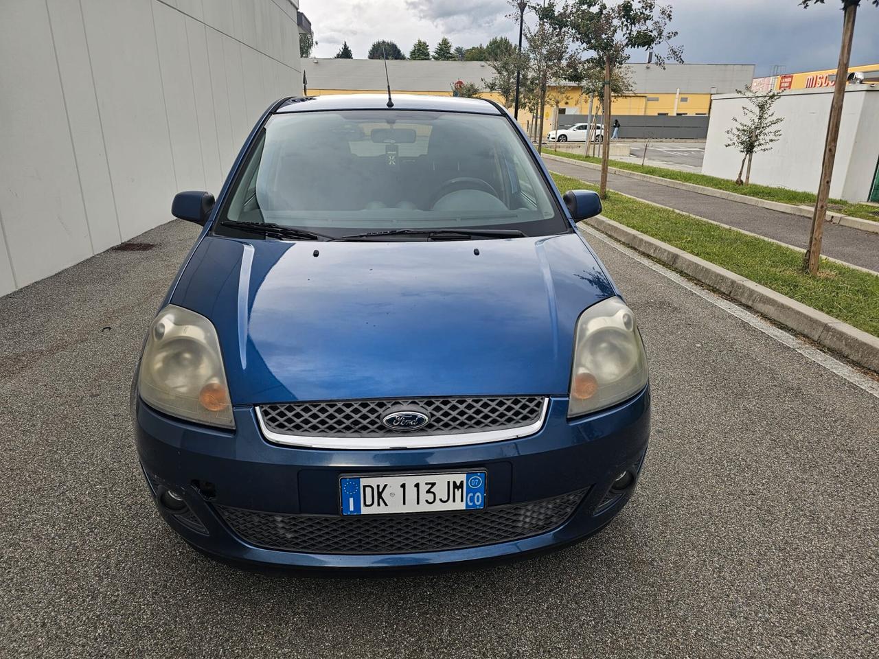 Ford Fiesta benzina