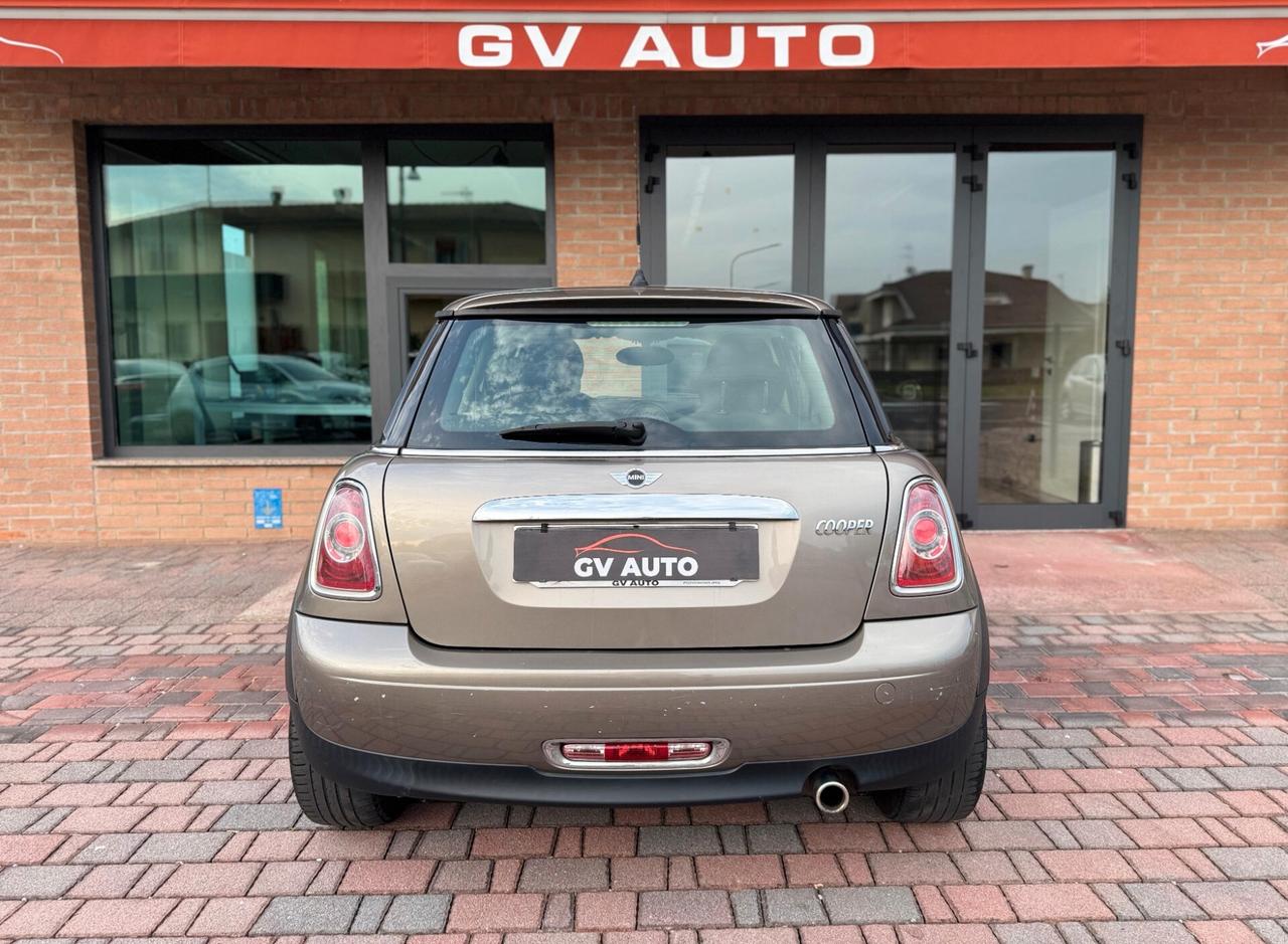 Mini Cooper 1.6