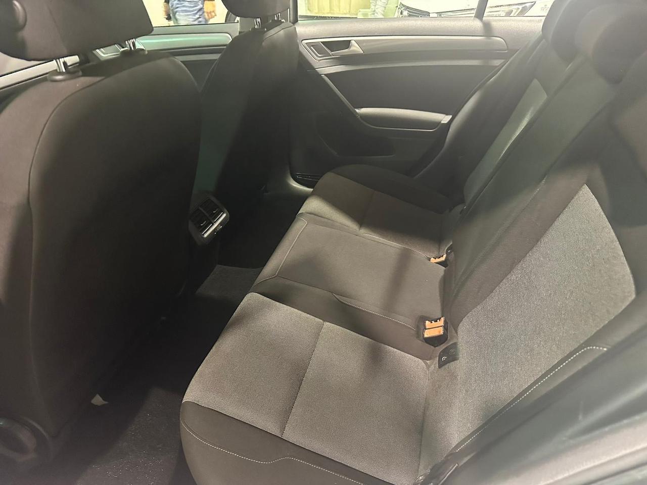 Volkswagen Golf Business 1.4 TGI 5p. Highline BlueMotion