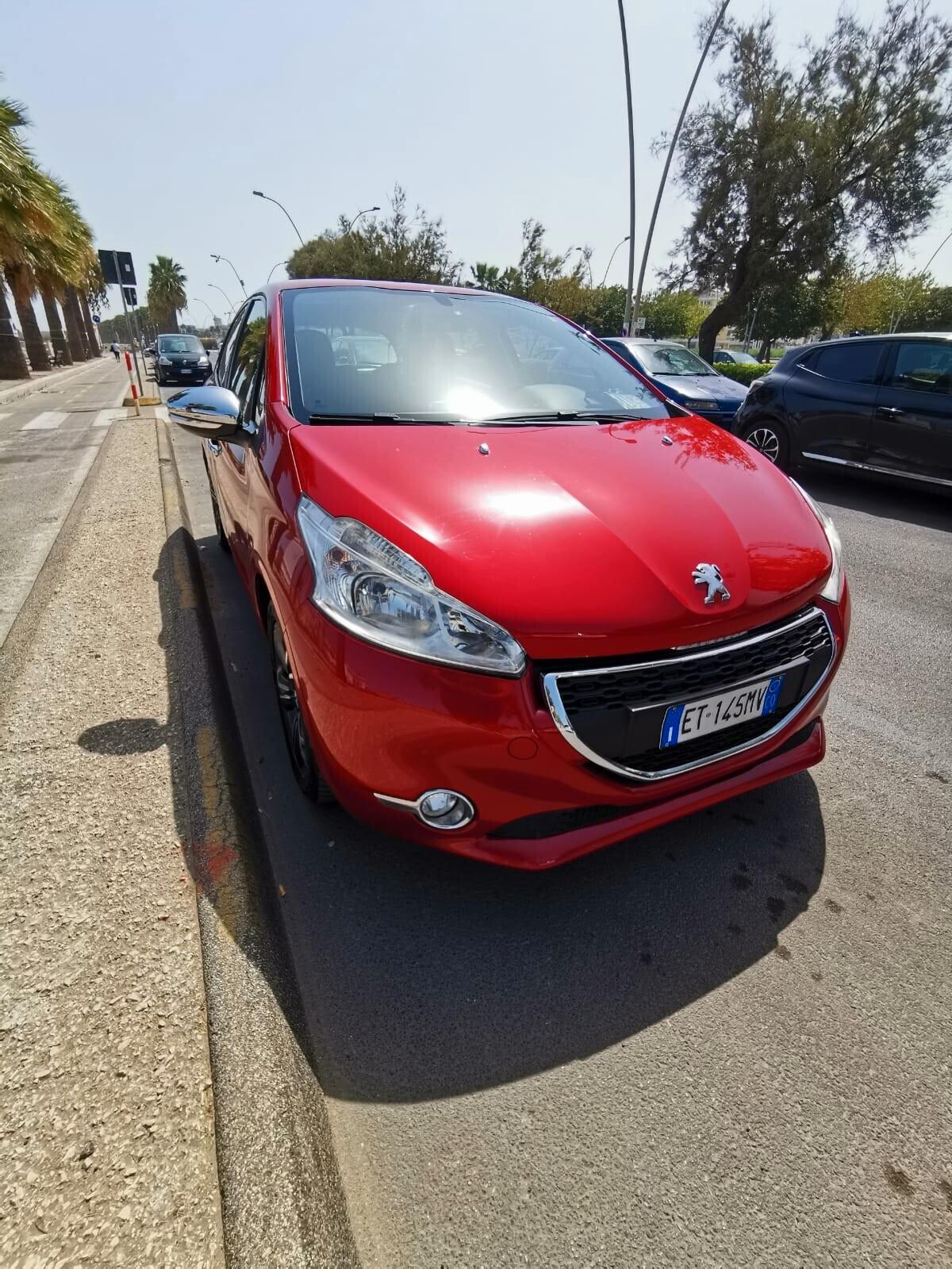 Peugeot 208 1.2 VTi 82 CV 5 porte Allure 2014