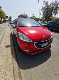 Peugeot 208 1.2 VTi 82 CV 5 porte Allure 2014