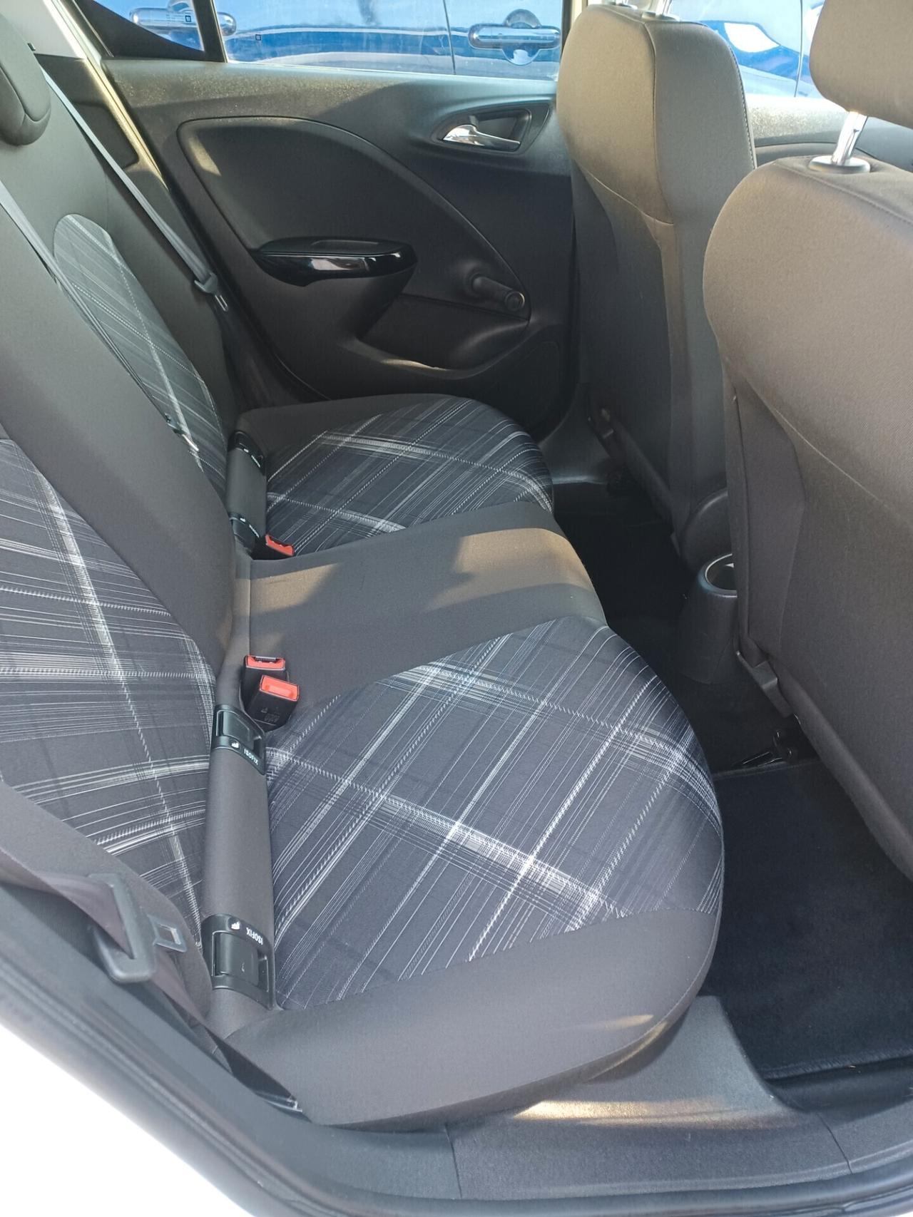 Opel Corsa 1.2 5 porte ANNO 2016 solo 69000 km