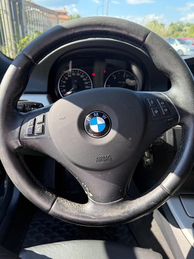BMW SERIE 3 320D