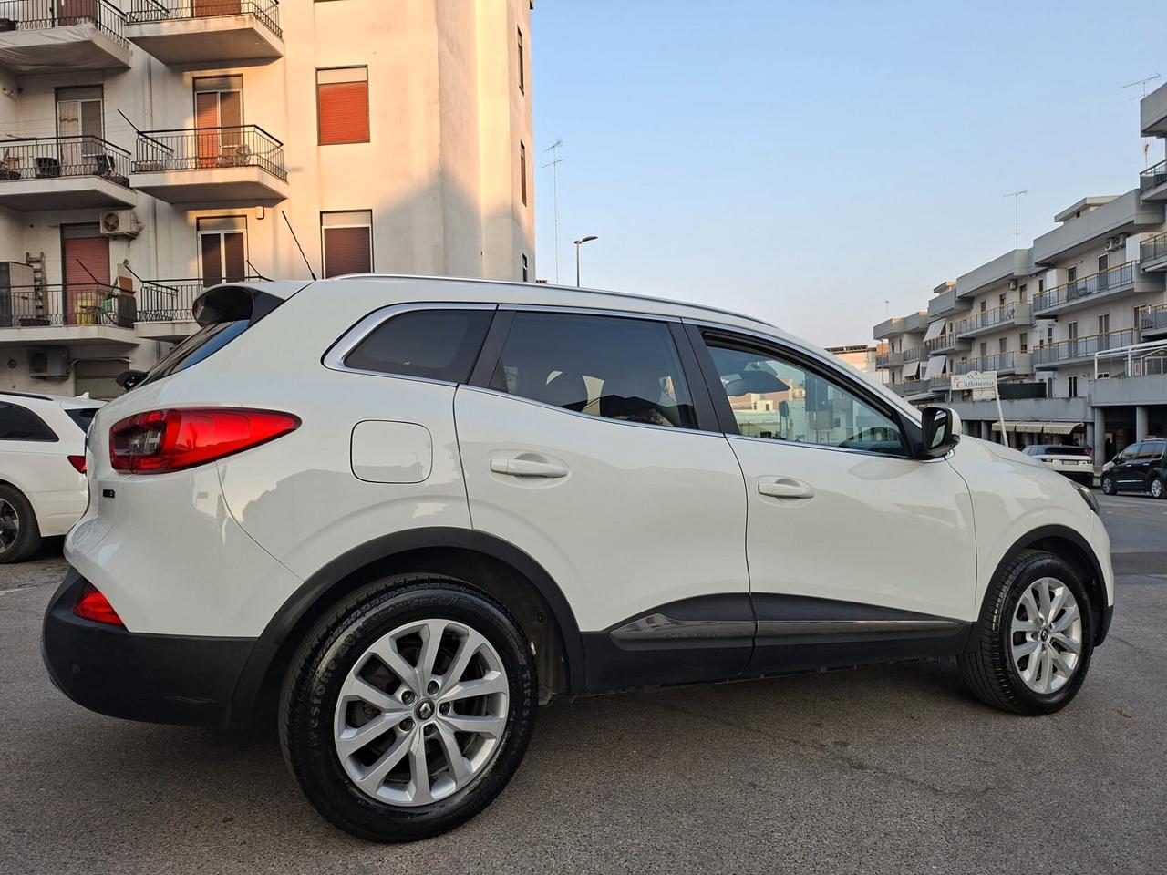 Renault Kadjar 1.5 dCi Energy Intens * TETTO PANORAMICO * Navi * Garantita 12 Mesi