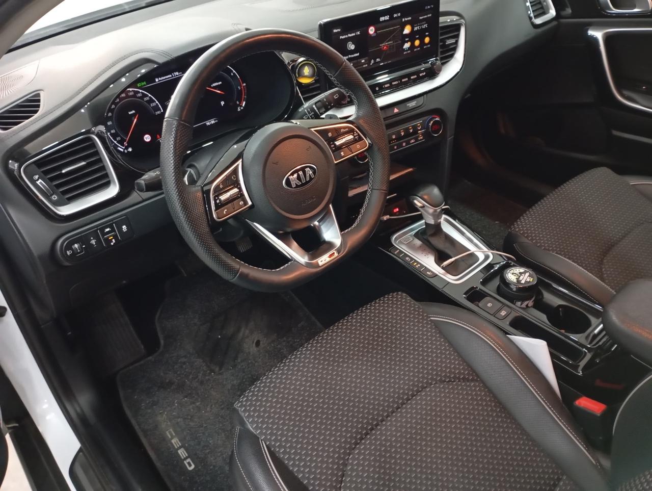 Kia XCeed 1.6 CRDi 136 CV MHEV DCT High Tech