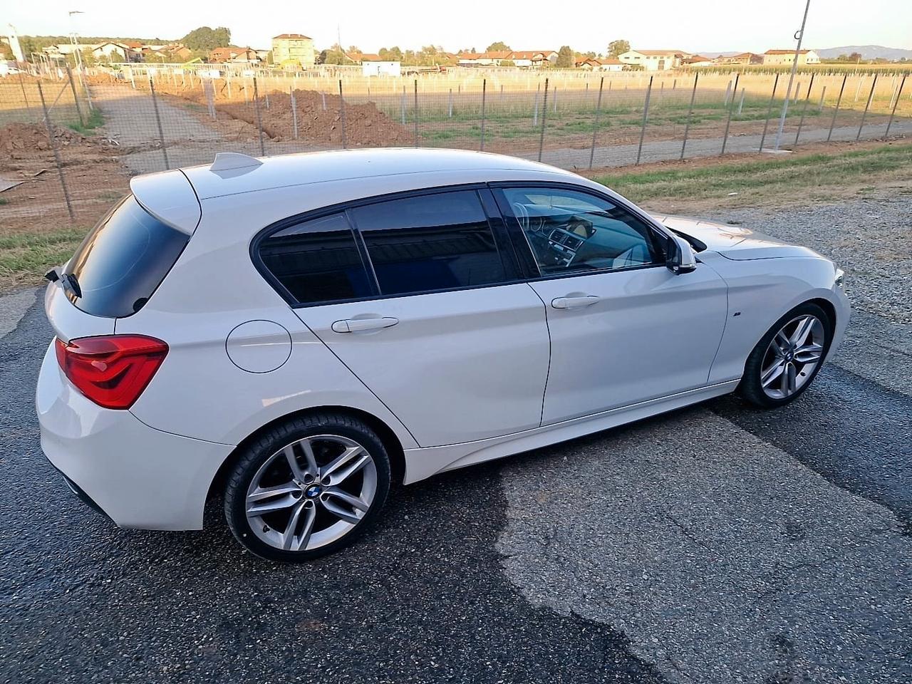 Bmw 118 118d 5p. Msport