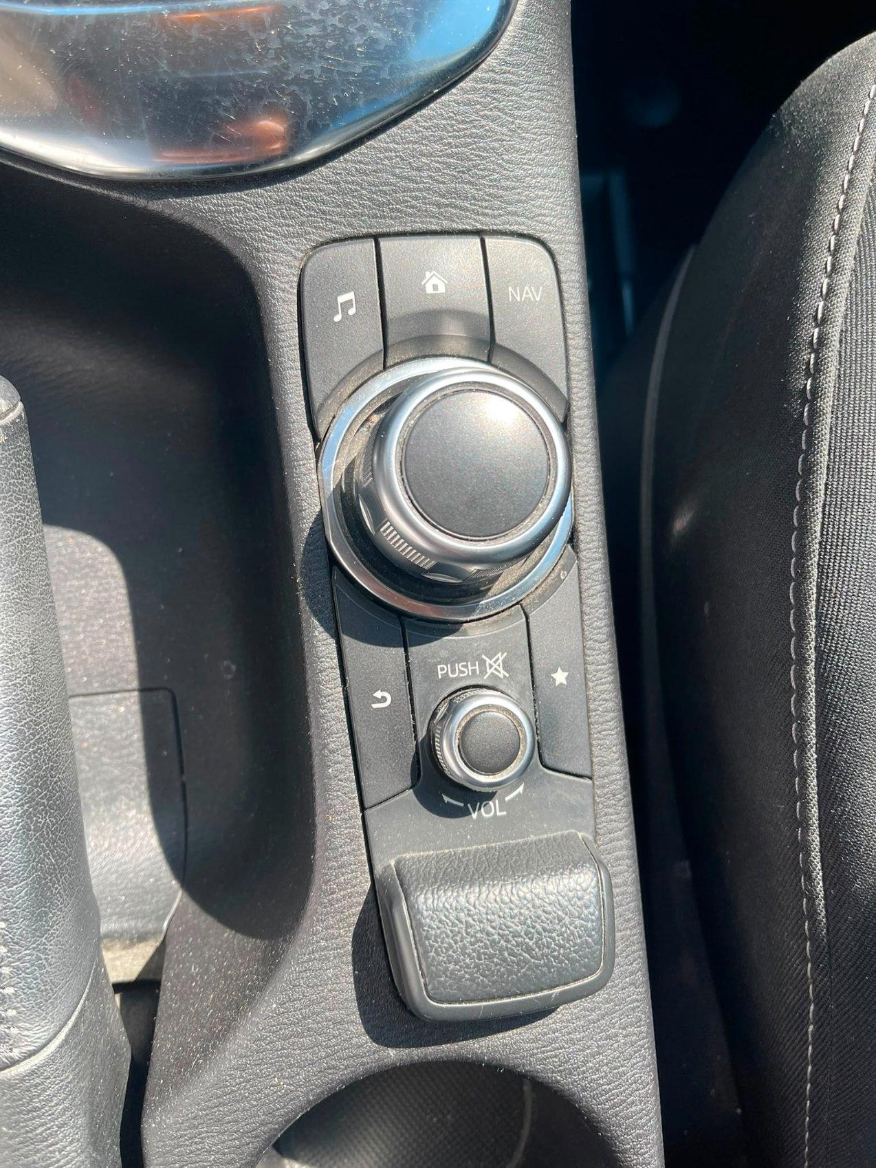 Mazda 2 1.5 105CV skyactive