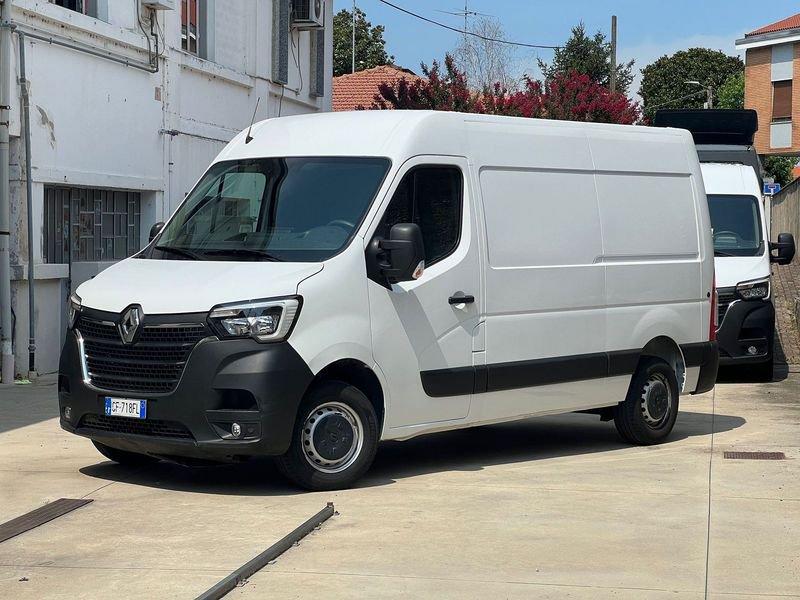 Renault Master T33 2.3 dci 135cv L2H2 Ice