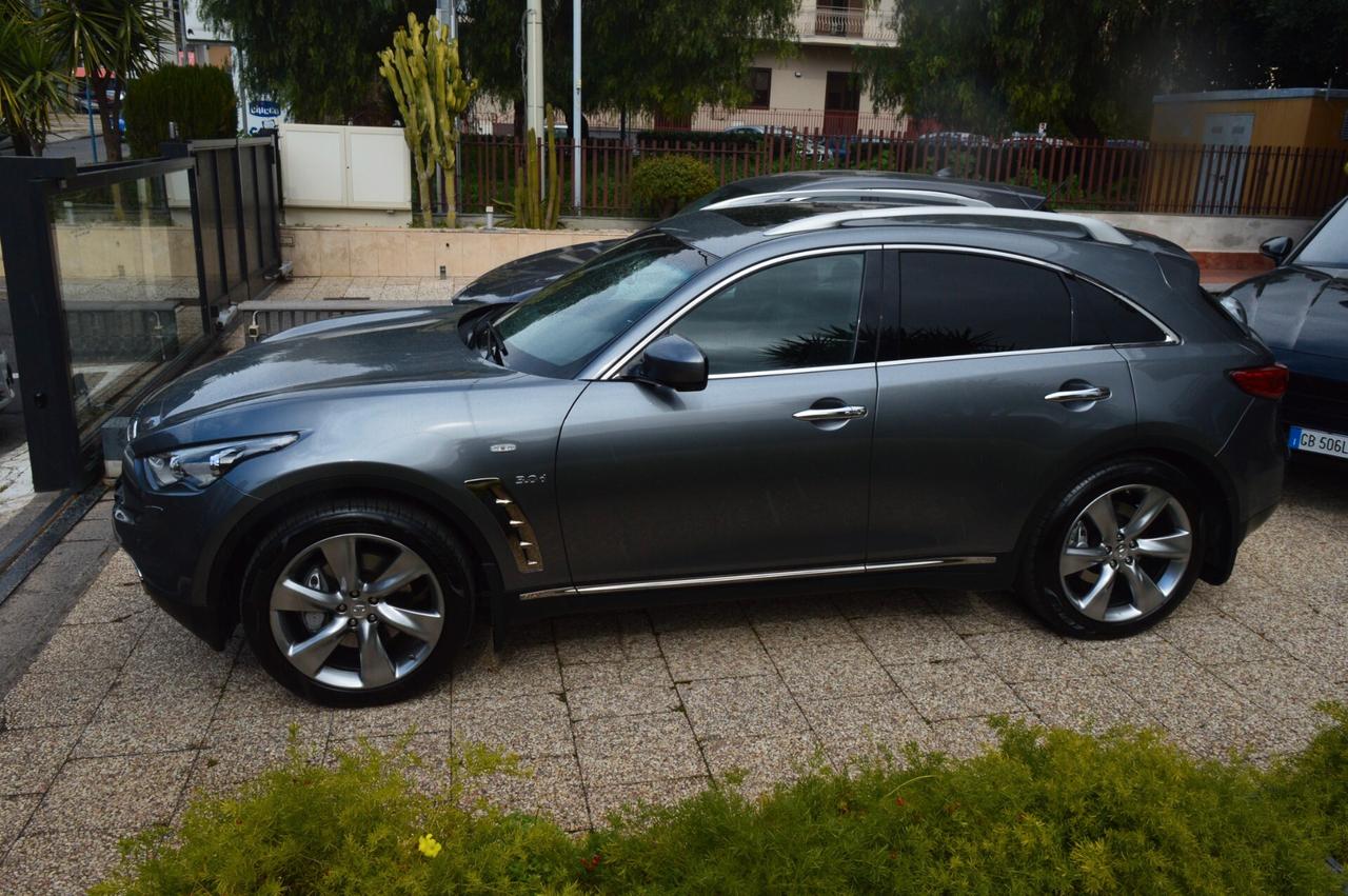 Infiniti QX70 3.0 diesel V6 AT S Premium