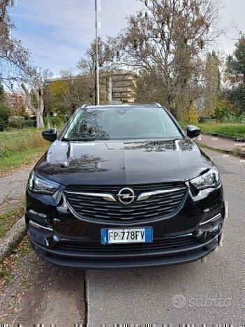 Opel Grandland X 1.6 diesel 120 cv