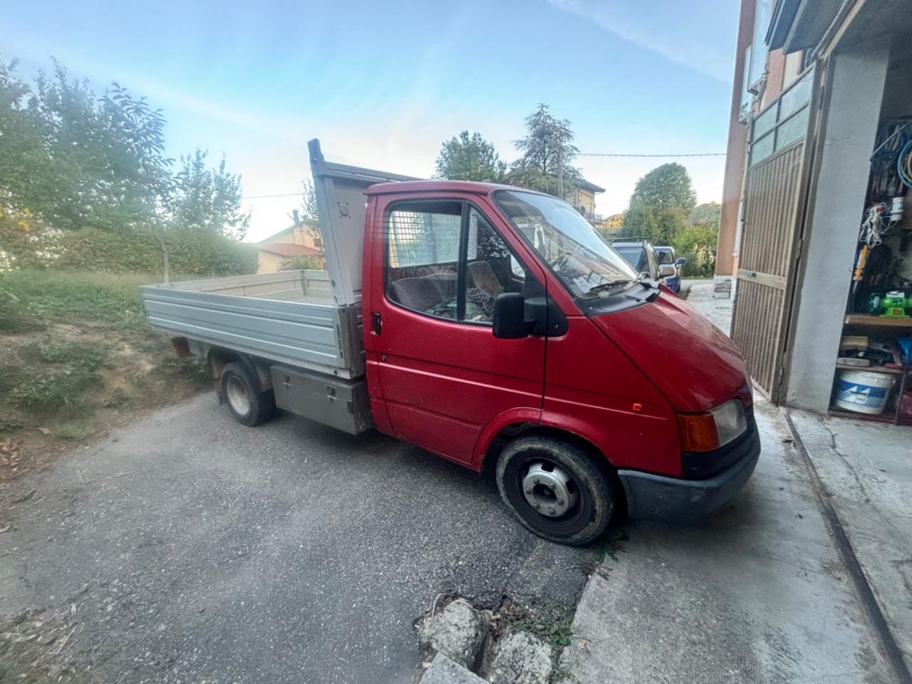 Ford Transit 190 2.5 diesel PL Cabinato