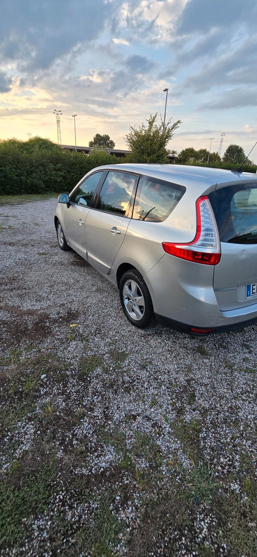 Renault Scenic Scénic X-Mod 1.5 dCi 110CV Dynamique