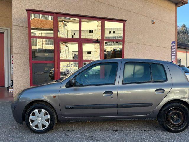 RENAULT Clio 1.2 16V cat 5 porte ADATTA A NEOPATENTATI