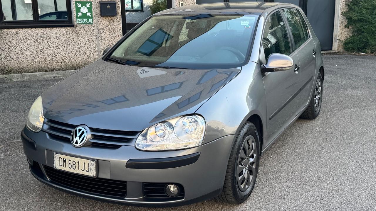 Volkswagen Golf 1.9 TDI DPF 4mot. 5p. Comforline