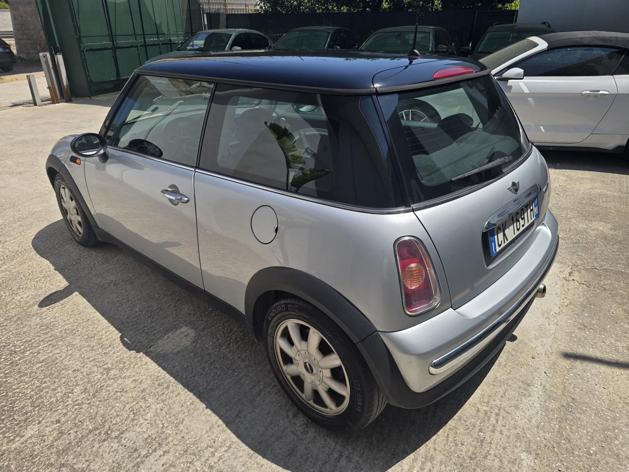 Mini 1.6 16V Cooper R50
