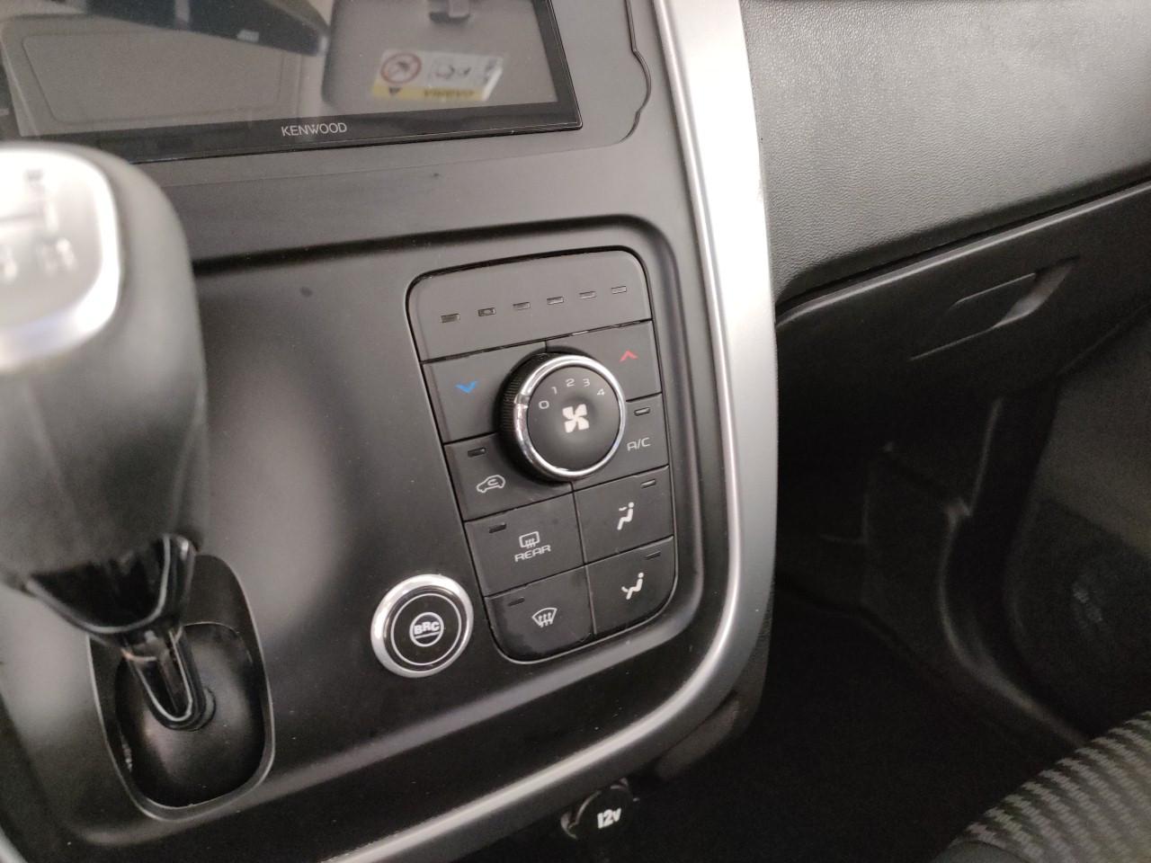 MAHINDRA KUV100 1.2 K8 m-bifuel