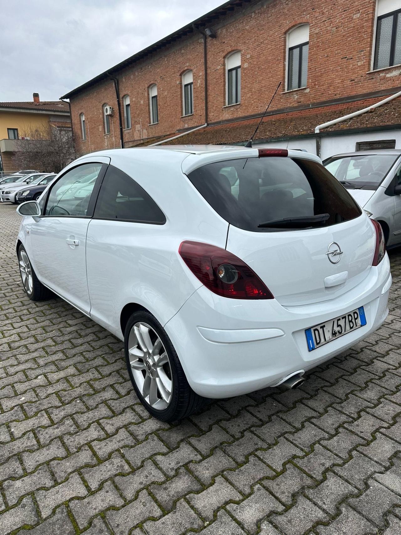 Opel Corsa 1.3 CDTI 75CV ecoFLEX 3 porte Sport