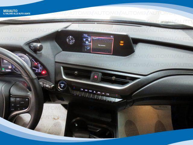 LEXUS UX 250h 2.0 150cv 2WD Executive CVT EU6D-Temp