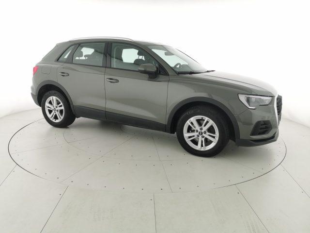 AUDI Q3 35 TDI S tronic Business