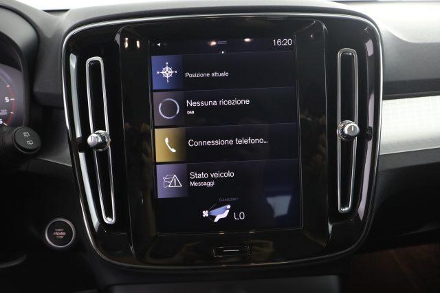 VOLVO XC40 XC40 D4 AWD Geartronic Business Plus/Momentum Pro