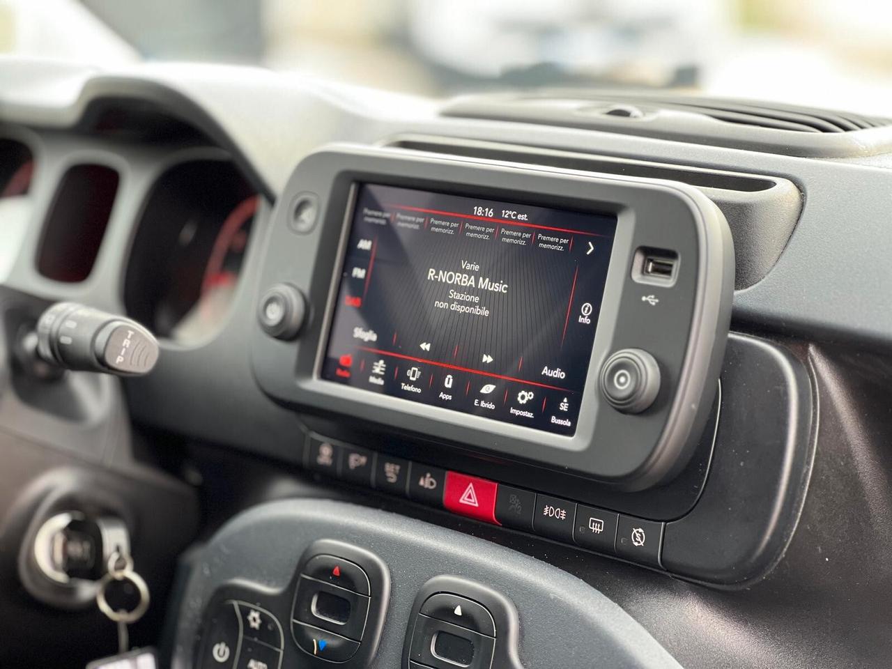 Fiat Panda Cross 1.0 FireFly S&S Hybrid