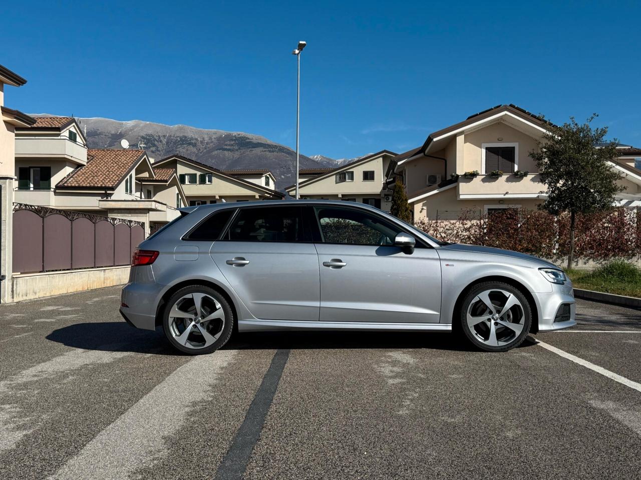 Audi A3 AUDI A3 2.0 TDI 150CV S-LINE SPORTBACK MANUALE