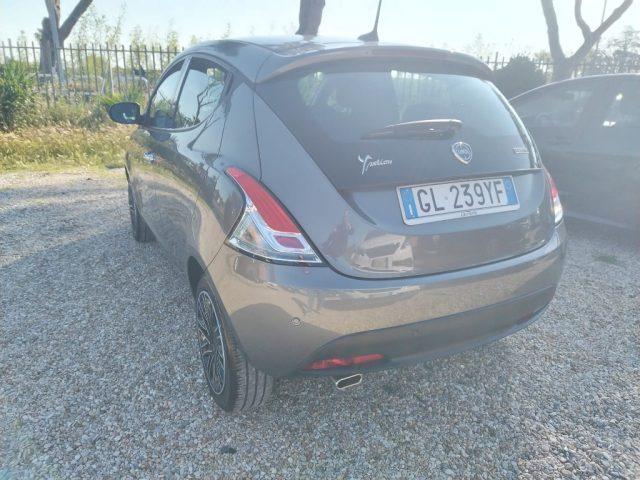 LANCIA Ypsilon 1.0 FireFly 5 porte S&S Hybrid Gold