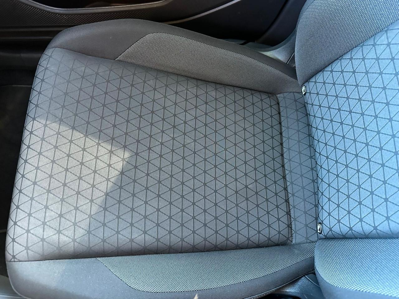 Volkswagen T--Cross 1.0 TSI Style BMT 2019 neop GPL LEGGI TESTO