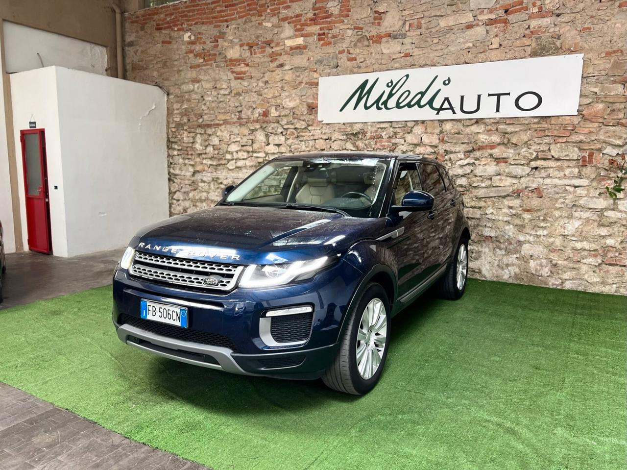 Land Rover Range Rover Evoque Range Rover Evoque 2.2 Sd4 5p. Pure Tech Pack