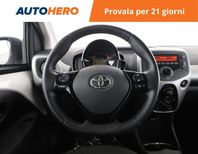 TOYOTA Aygo 1.0 VVT-i 69 CV 5 porte x-cool TSS MMT