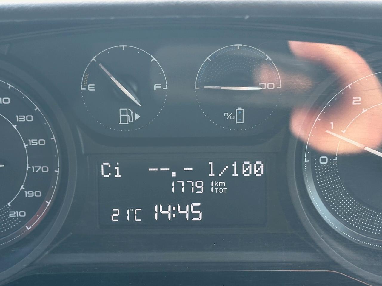 Lancia Ypsilon 1.0' Hybrid Platino FULL OPTIONAL